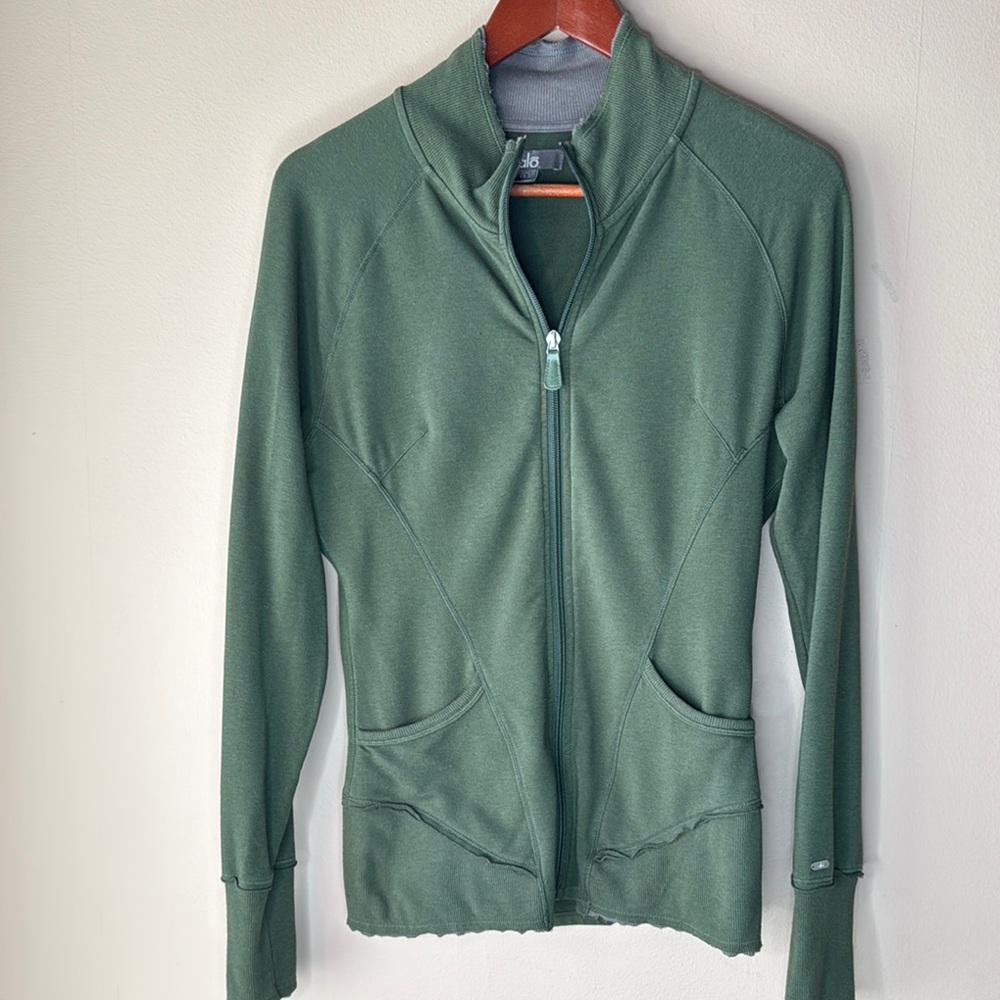 ALO Yoga Green Utility Jacket with Stand-Up Collar